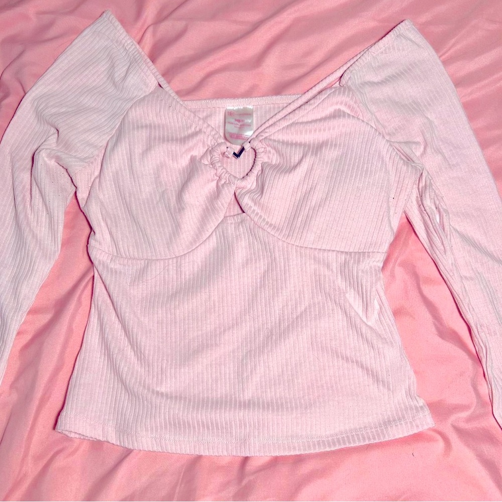 adorable baby pink crop top